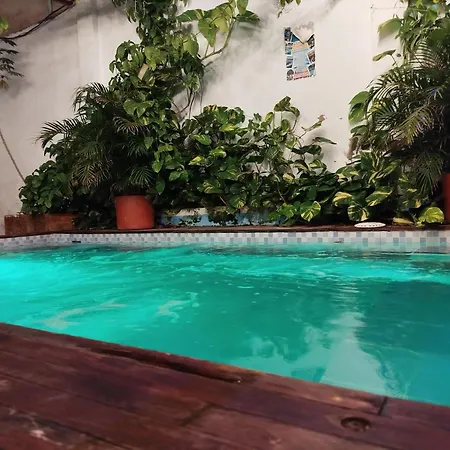Habitacion Familiar Hasta Para 8 Personas Frente Al Mar Con Aire Acondicionado Y Wifi *